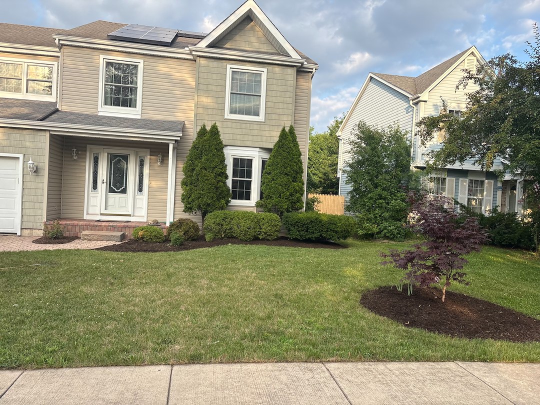 Professional Landscaping Services in Arlington Heights and the Northwest Suburbs Thumbnail