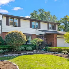 Spring-Clean-Up-in-Arlington-Heights-Around-the-Corner 0